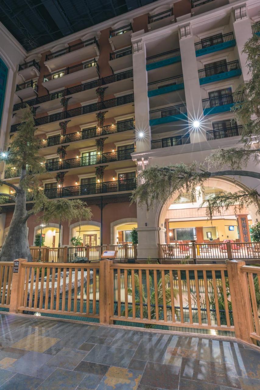 Paragon Casino Resort Marksville Exterior photo